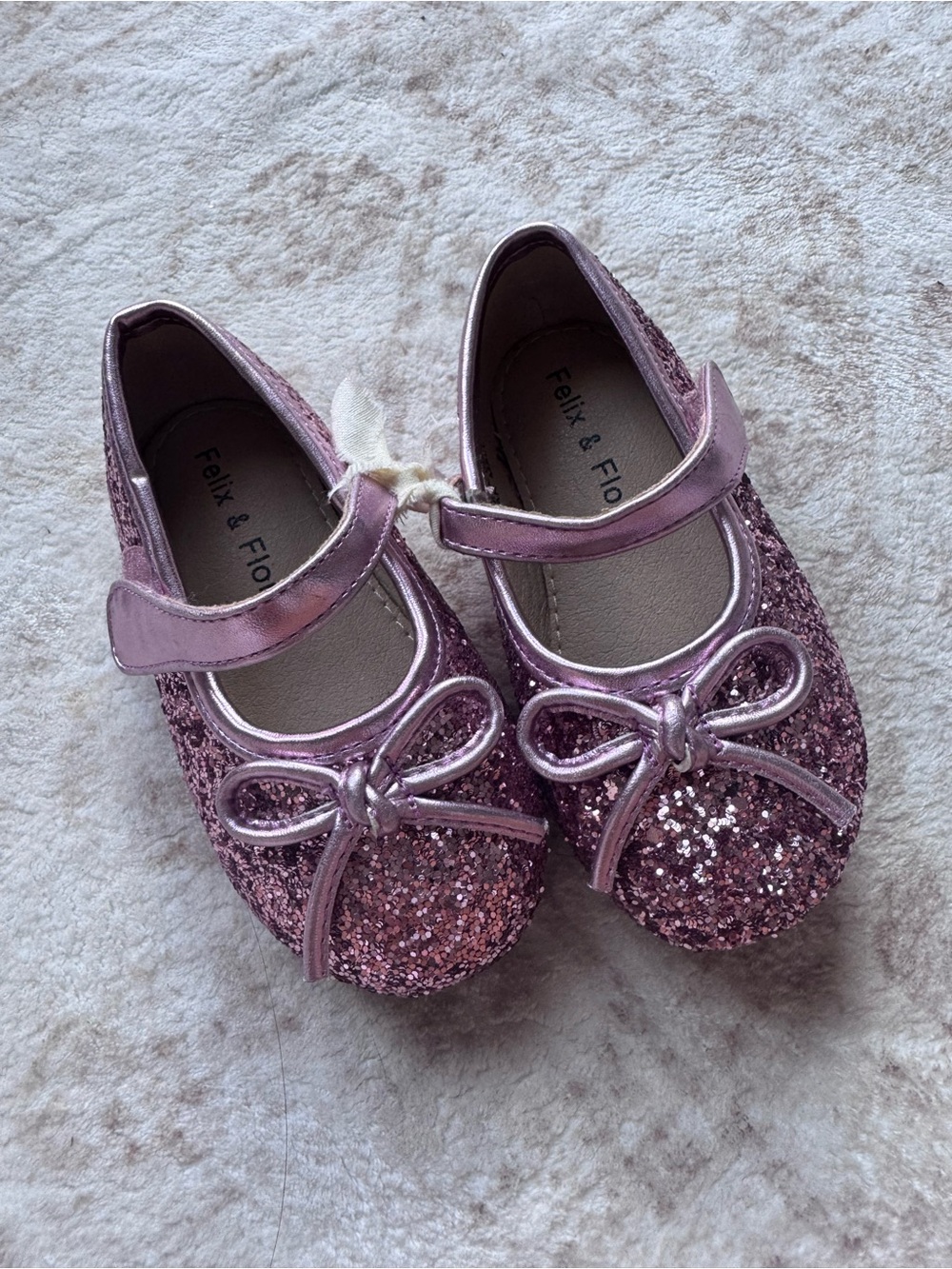 Felix & Flora Girls' Metallic Pink Glitter Mary Jane Dress Shoes
